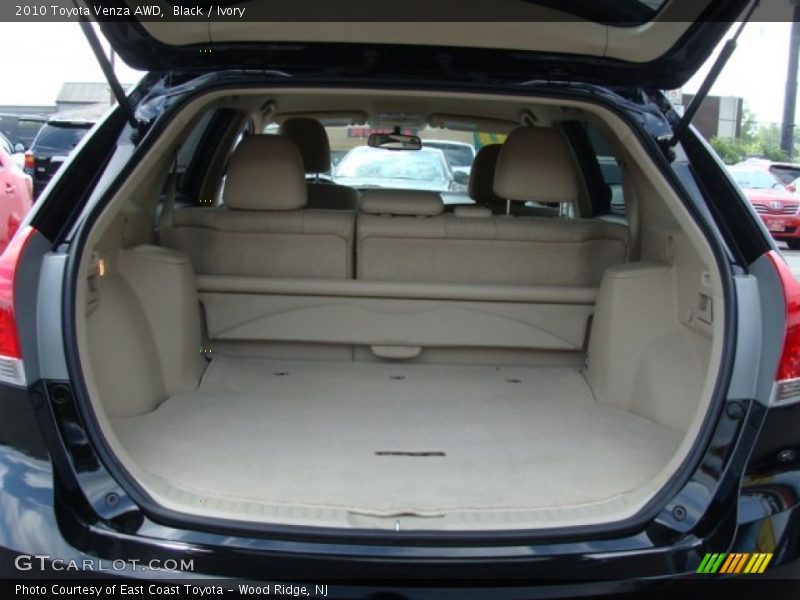 Black / Ivory 2010 Toyota Venza AWD