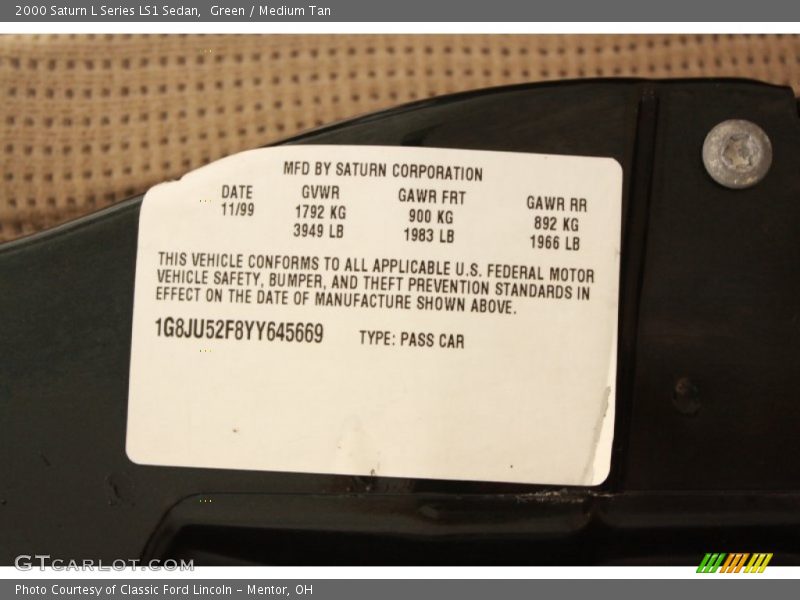 Green / Medium Tan 2000 Saturn L Series LS1 Sedan