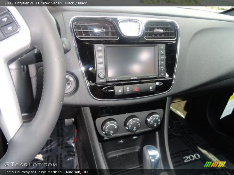 Black / Black 2012 Chrysler 200 Limited Sedan