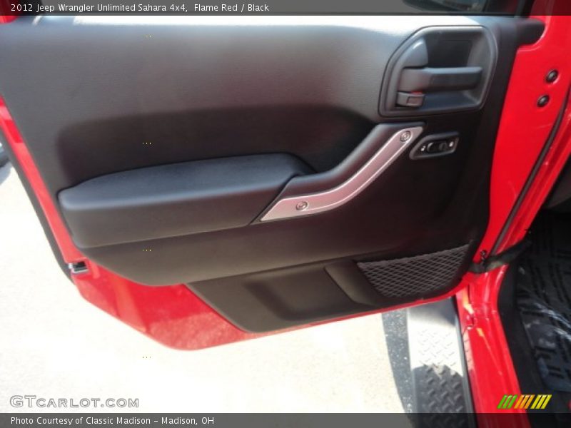 Flame Red / Black 2012 Jeep Wrangler Unlimited Sahara 4x4