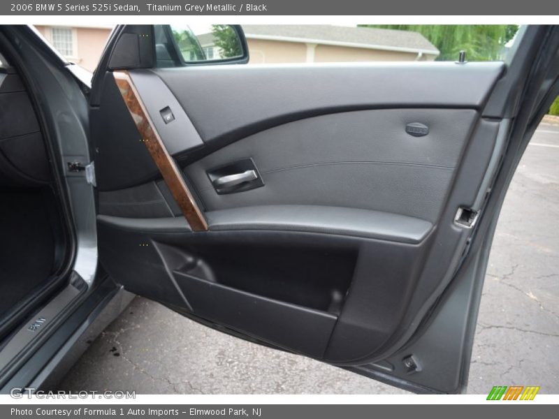 Titanium Grey Metallic / Black 2006 BMW 5 Series 525i Sedan