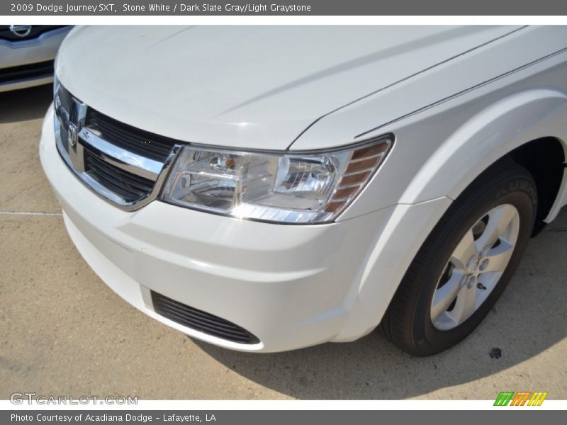 Stone White / Dark Slate Gray/Light Graystone 2009 Dodge Journey SXT