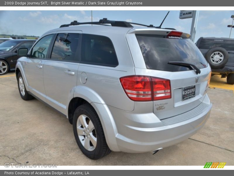 Bright Silver Metallic / Dark Slate Gray/Light Graystone 2009 Dodge Journey SXT
