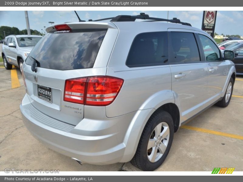 Bright Silver Metallic / Dark Slate Gray/Light Graystone 2009 Dodge Journey SXT