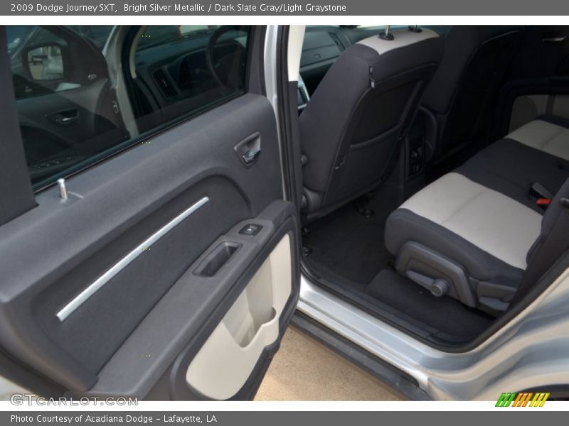 Bright Silver Metallic / Dark Slate Gray/Light Graystone 2009 Dodge Journey SXT