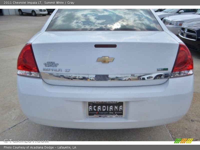 Summit White / Gray 2011 Chevrolet Impala LT