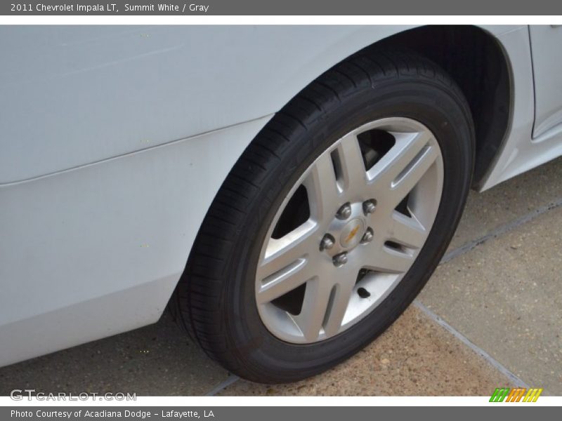 Summit White / Gray 2011 Chevrolet Impala LT