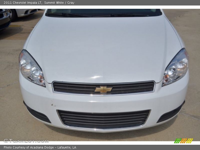 Summit White / Gray 2011 Chevrolet Impala LT