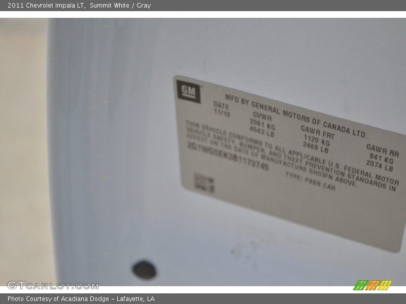 Summit White / Gray 2011 Chevrolet Impala LT