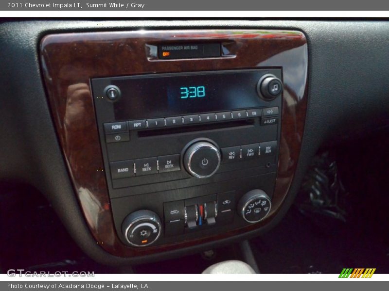 Summit White / Gray 2011 Chevrolet Impala LT