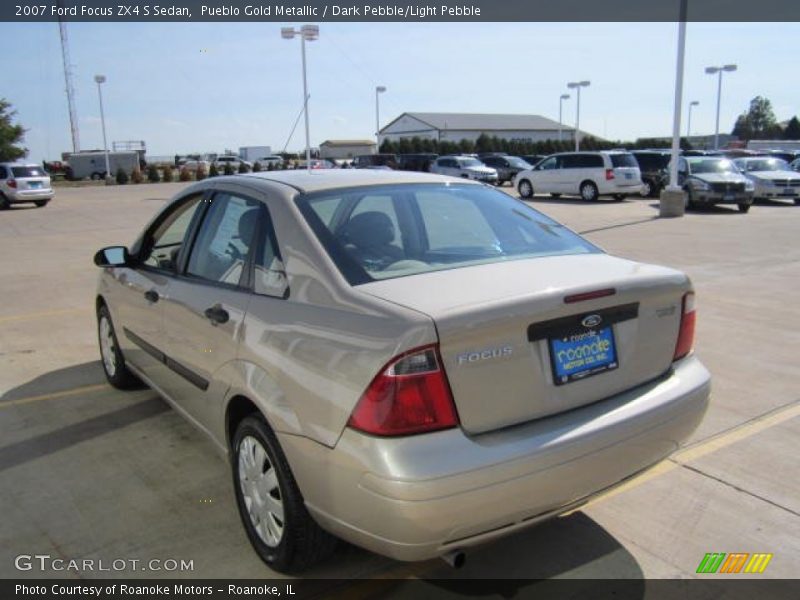 Pueblo Gold Metallic / Dark Pebble/Light Pebble 2007 Ford Focus ZX4 S Sedan