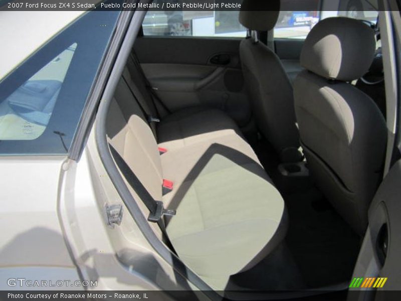 Pueblo Gold Metallic / Dark Pebble/Light Pebble 2007 Ford Focus ZX4 S Sedan