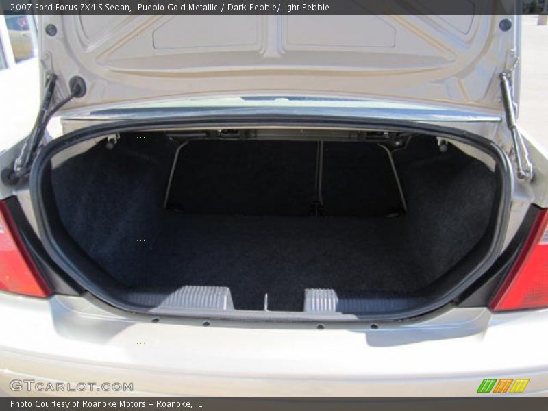 Pueblo Gold Metallic / Dark Pebble/Light Pebble 2007 Ford Focus ZX4 S Sedan
