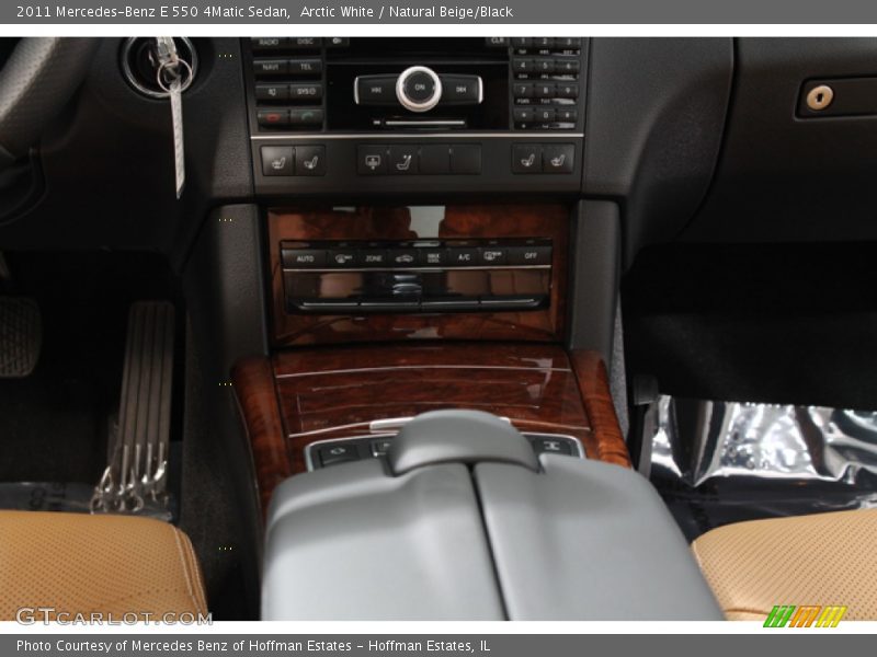 Arctic White / Natural Beige/Black 2011 Mercedes-Benz E 550 4Matic Sedan