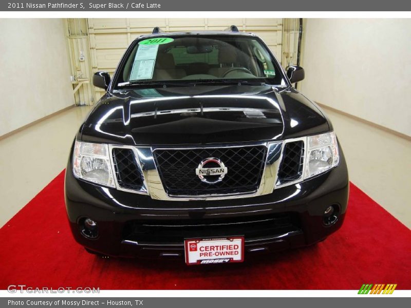 Super Black / Cafe Latte 2011 Nissan Pathfinder S