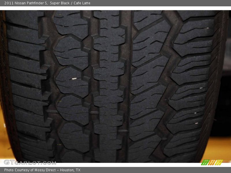 Super Black / Cafe Latte 2011 Nissan Pathfinder S