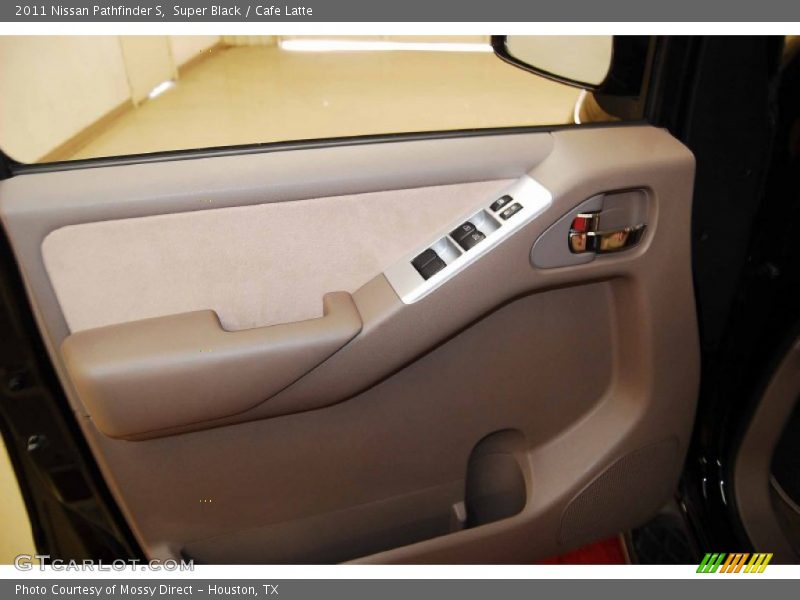 Super Black / Cafe Latte 2011 Nissan Pathfinder S