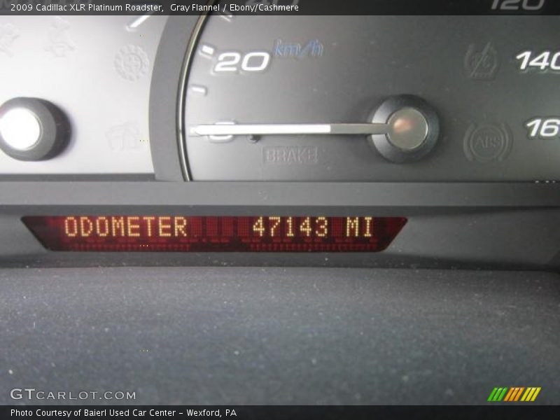 Gray Flannel / Ebony/Cashmere 2009 Cadillac XLR Platinum Roadster