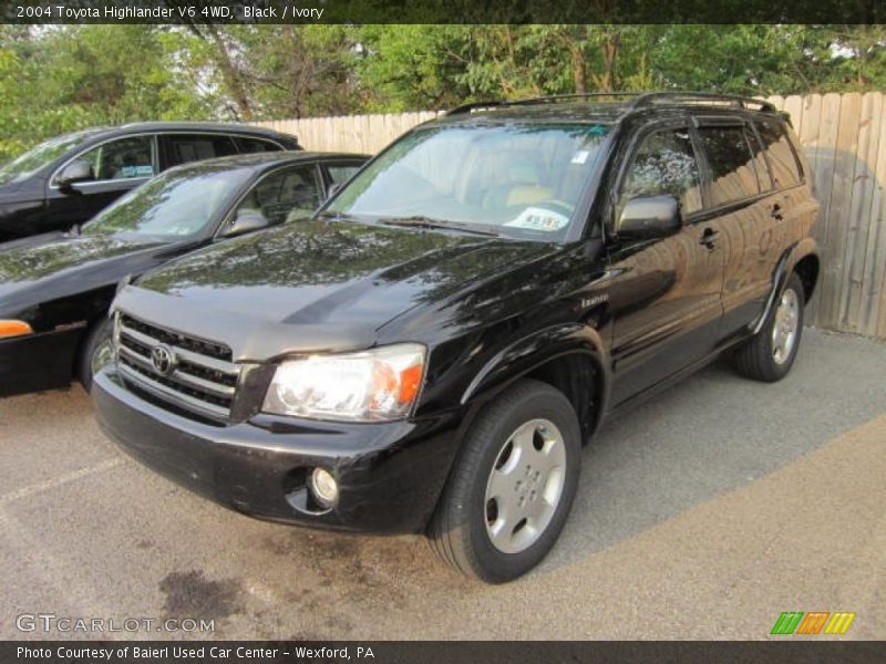 Black / Ivory 2004 Toyota Highlander V6 4WD