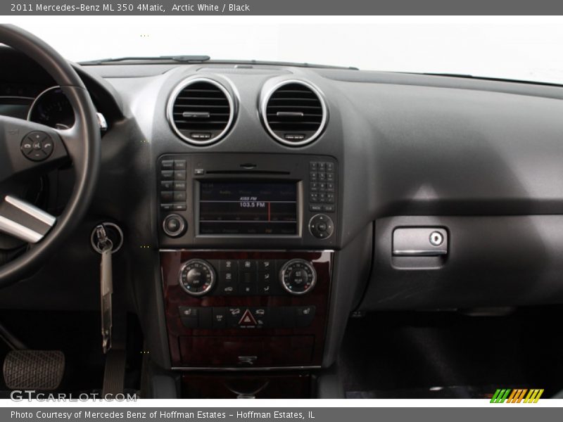 Arctic White / Black 2011 Mercedes-Benz ML 350 4Matic