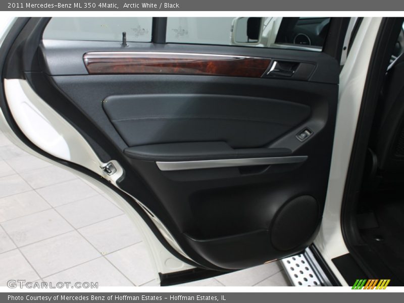 Arctic White / Black 2011 Mercedes-Benz ML 350 4Matic