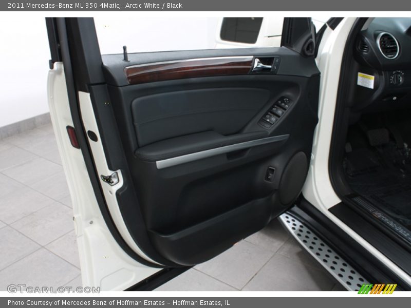 Arctic White / Black 2011 Mercedes-Benz ML 350 4Matic