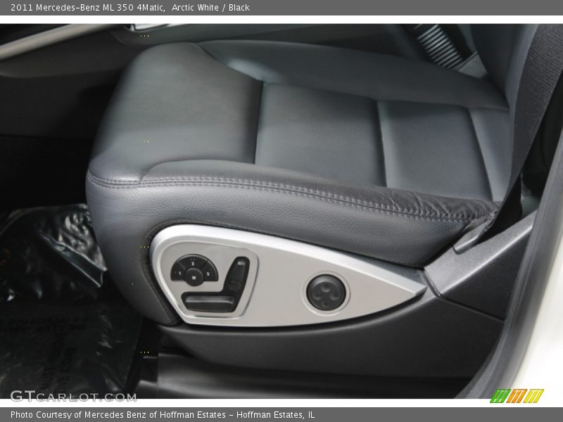 Arctic White / Black 2011 Mercedes-Benz ML 350 4Matic