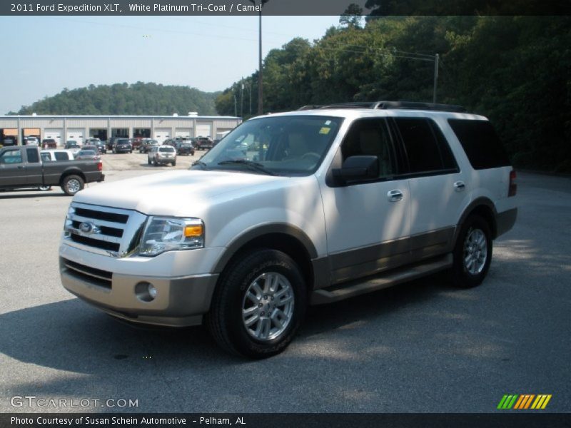 White Platinum Tri-Coat / Camel 2011 Ford Expedition XLT