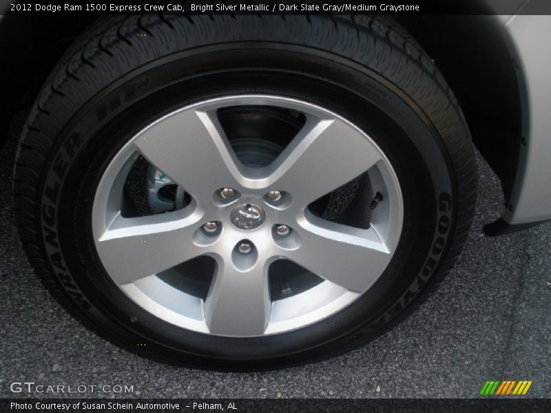 Bright Silver Metallic / Dark Slate Gray/Medium Graystone 2012 Dodge Ram 1500 Express Crew Cab