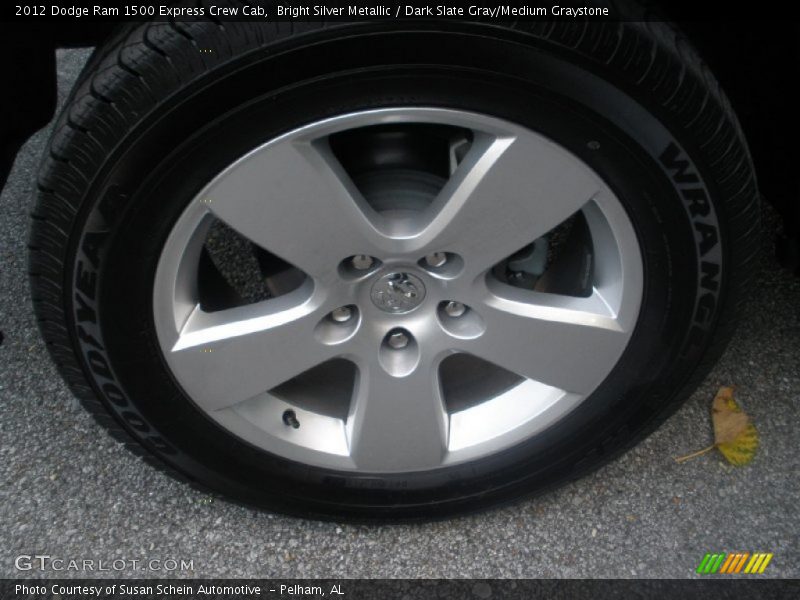 Bright Silver Metallic / Dark Slate Gray/Medium Graystone 2012 Dodge Ram 1500 Express Crew Cab