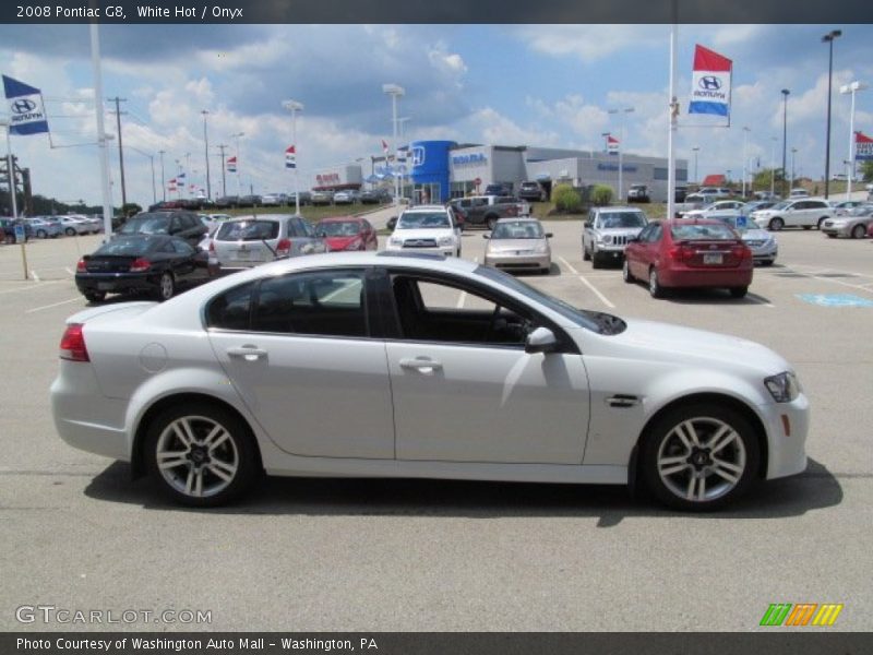 White Hot / Onyx 2008 Pontiac G8