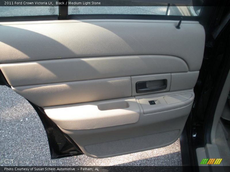 Black / Medium Light Stone 2011 Ford Crown Victoria LX