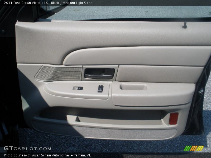 Black / Medium Light Stone 2011 Ford Crown Victoria LX