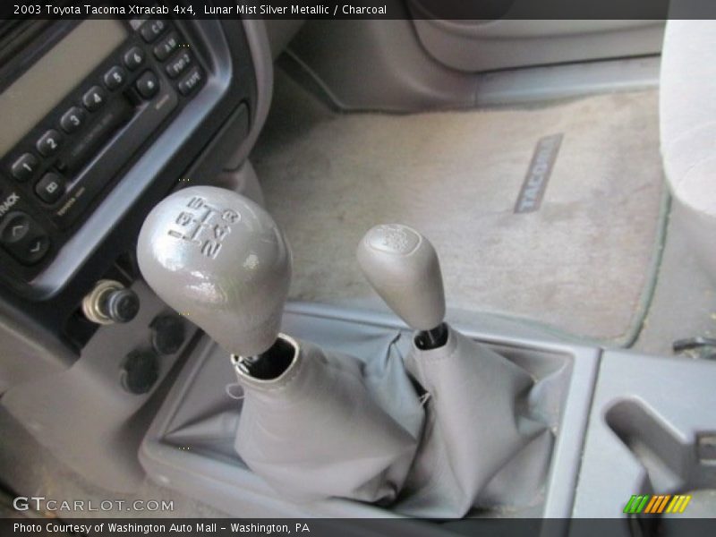 Lunar Mist Silver Metallic / Charcoal 2003 Toyota Tacoma Xtracab 4x4