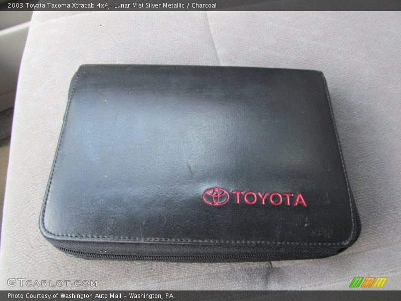 Lunar Mist Silver Metallic / Charcoal 2003 Toyota Tacoma Xtracab 4x4