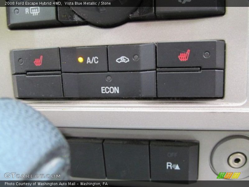 Controls of 2008 Escape Hybrid 4WD