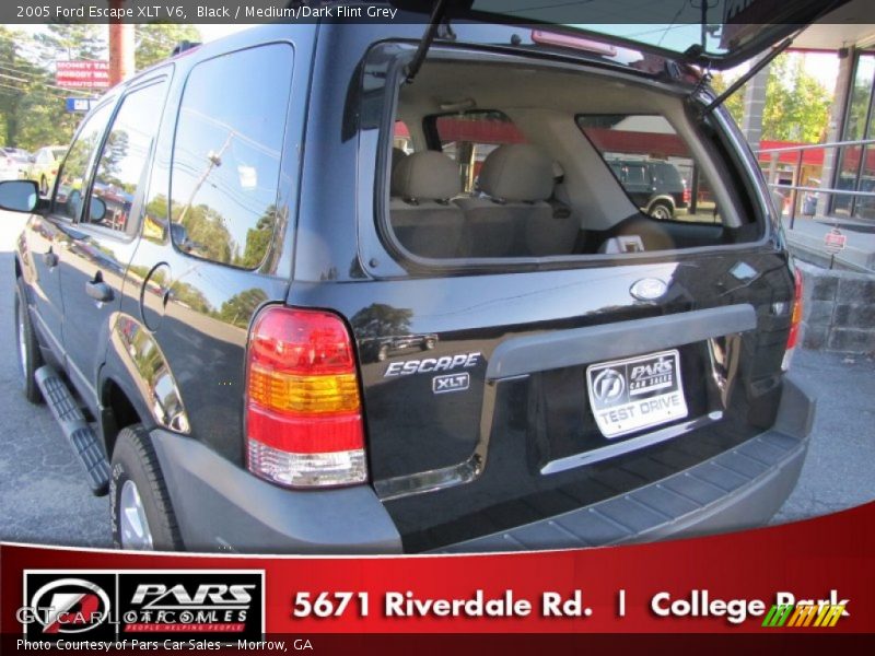 Black / Medium/Dark Flint Grey 2005 Ford Escape XLT V6