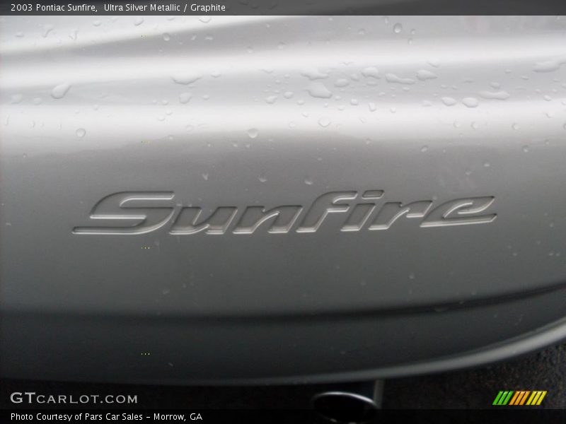 Ultra Silver Metallic / Graphite 2003 Pontiac Sunfire