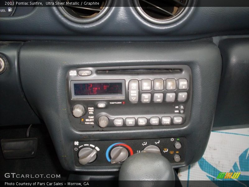 Ultra Silver Metallic / Graphite 2003 Pontiac Sunfire