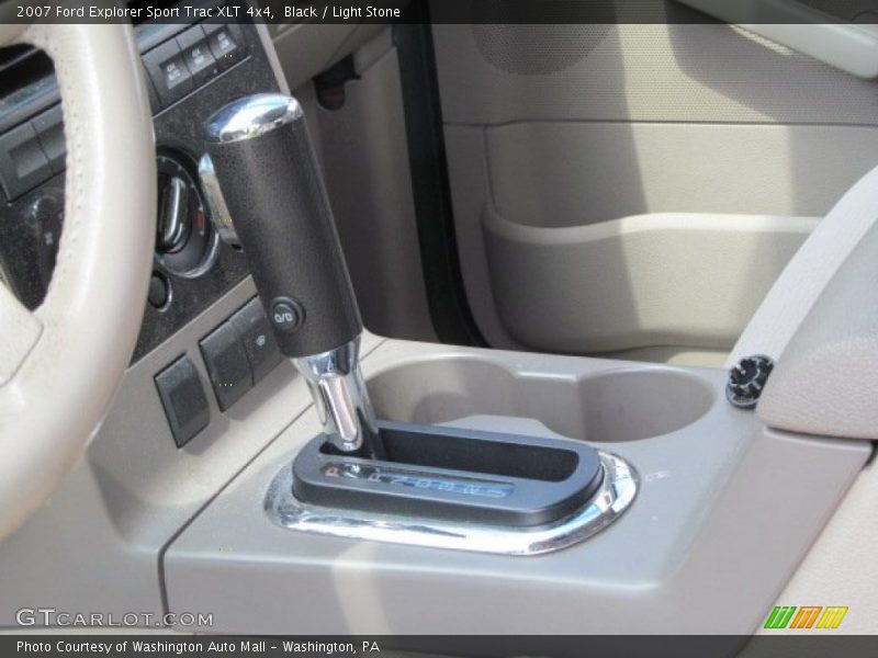 Black / Light Stone 2007 Ford Explorer Sport Trac XLT 4x4