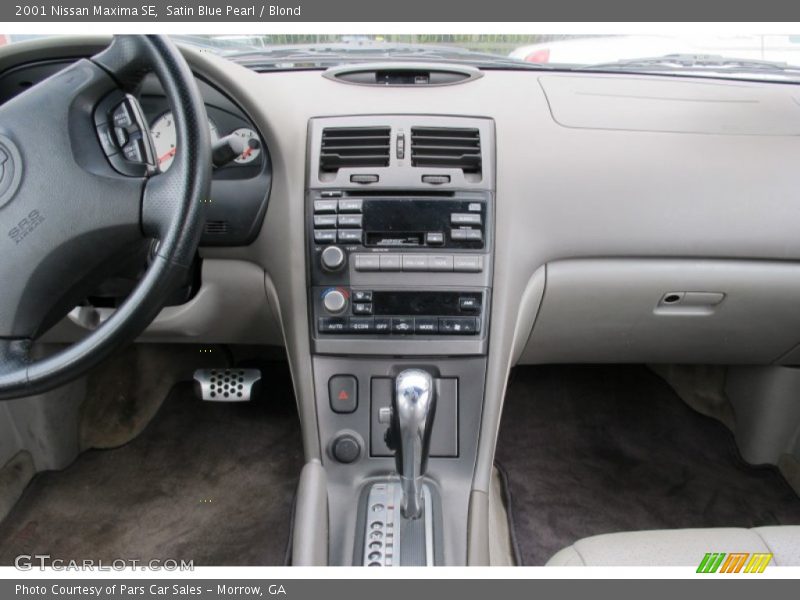 Satin Blue Pearl / Blond 2001 Nissan Maxima SE