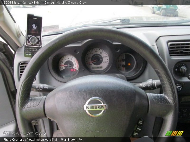 Canteen Metallic Green / Gray 2004 Nissan Xterra XE 4x4