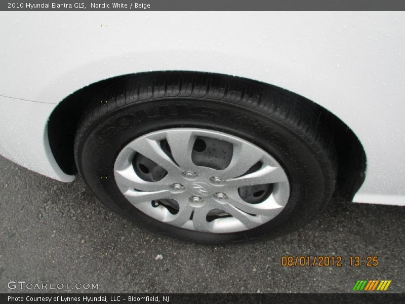 Nordic White / Beige 2010 Hyundai Elantra GLS
