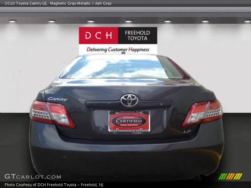 Magnetic Gray Metallic / Ash Gray 2010 Toyota Camry LE
