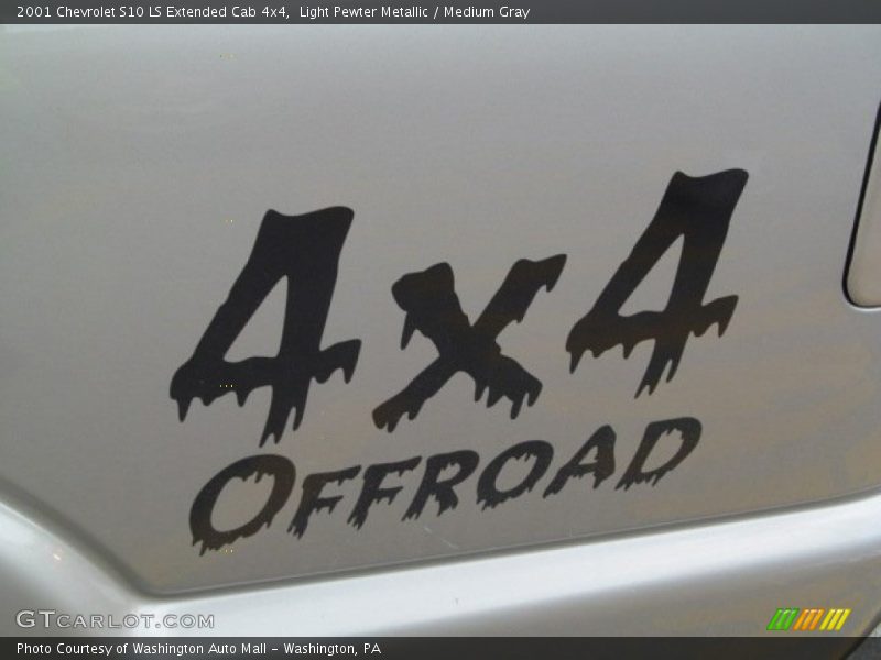 Light Pewter Metallic / Medium Gray 2001 Chevrolet S10 LS Extended Cab 4x4
