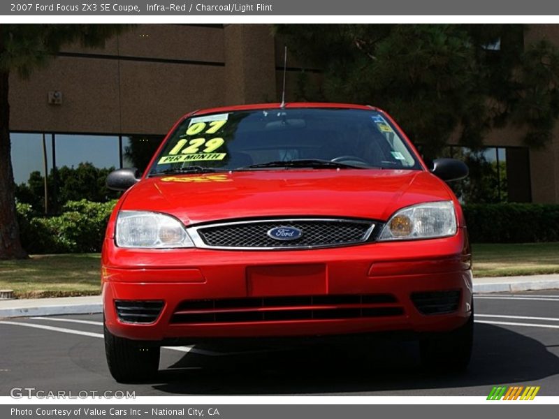 Infra-Red / Charcoal/Light Flint 2007 Ford Focus ZX3 SE Coupe