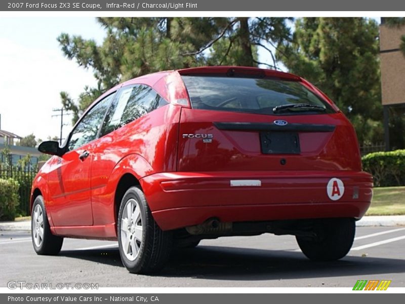 Infra-Red / Charcoal/Light Flint 2007 Ford Focus ZX3 SE Coupe