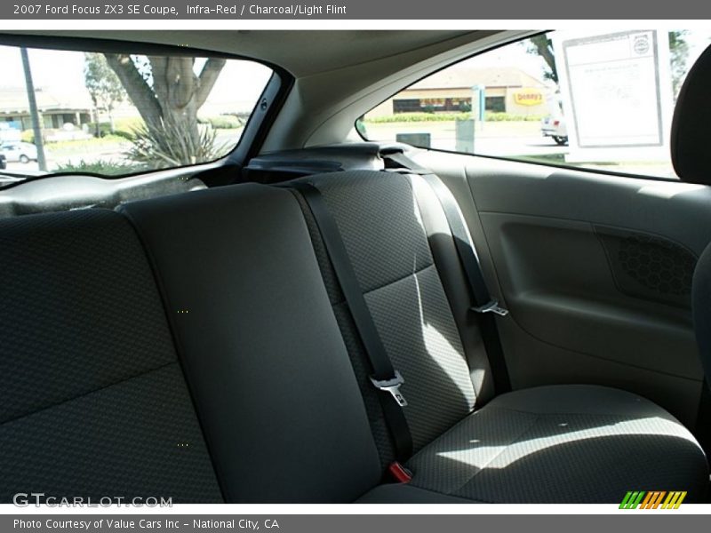 Infra-Red / Charcoal/Light Flint 2007 Ford Focus ZX3 SE Coupe