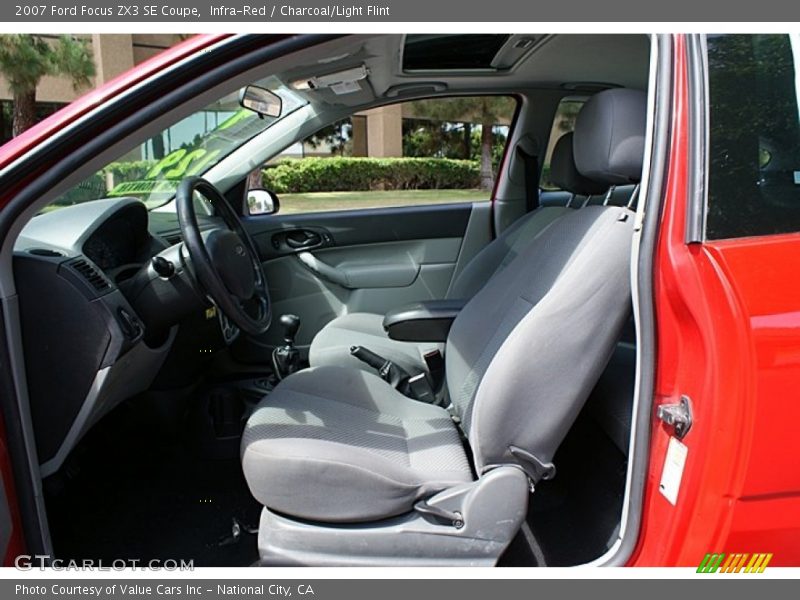 Infra-Red / Charcoal/Light Flint 2007 Ford Focus ZX3 SE Coupe