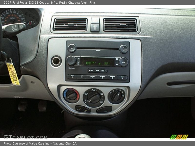 Controls of 2007 Focus ZX3 SE Coupe